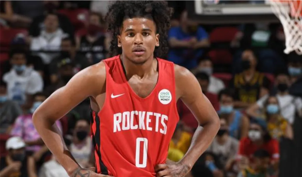 Six teams in the league meet the requirements! The Rockets and the Bucks trade 7 for 1, and will chase 33+15 super giants
