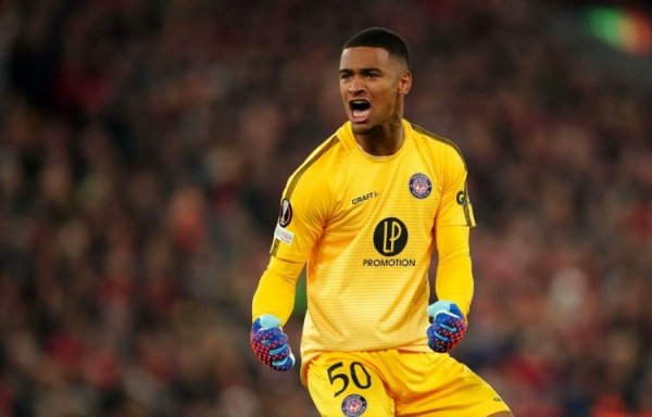 Team newspaper: Bayern regards Toulouse goalkeeper Restès as a long-term goal, Lille is interested in buying this summer